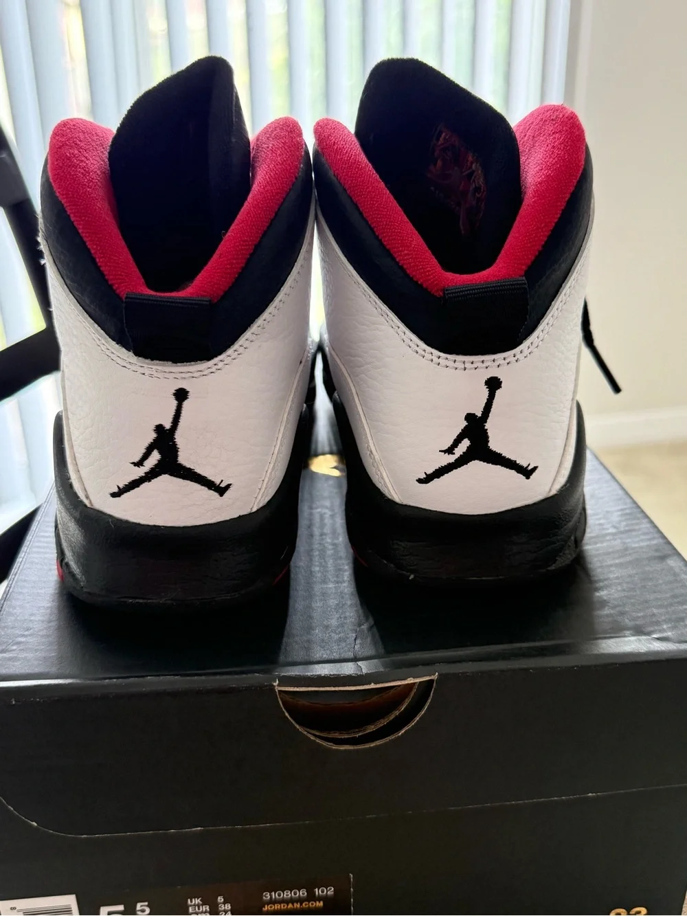 Jordan Black White True Red Box Label - Air Jordan 10 Retro BG